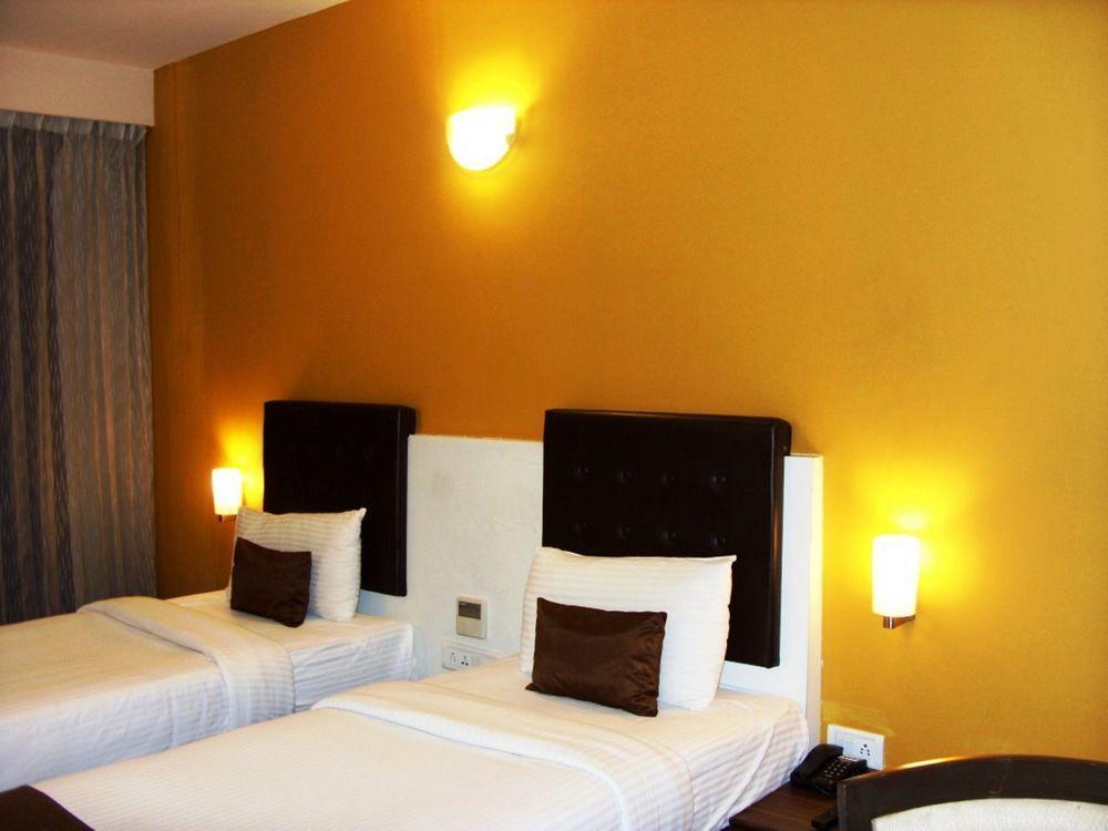 Mango Hotels, Samed Agra Agra  Exterior foto